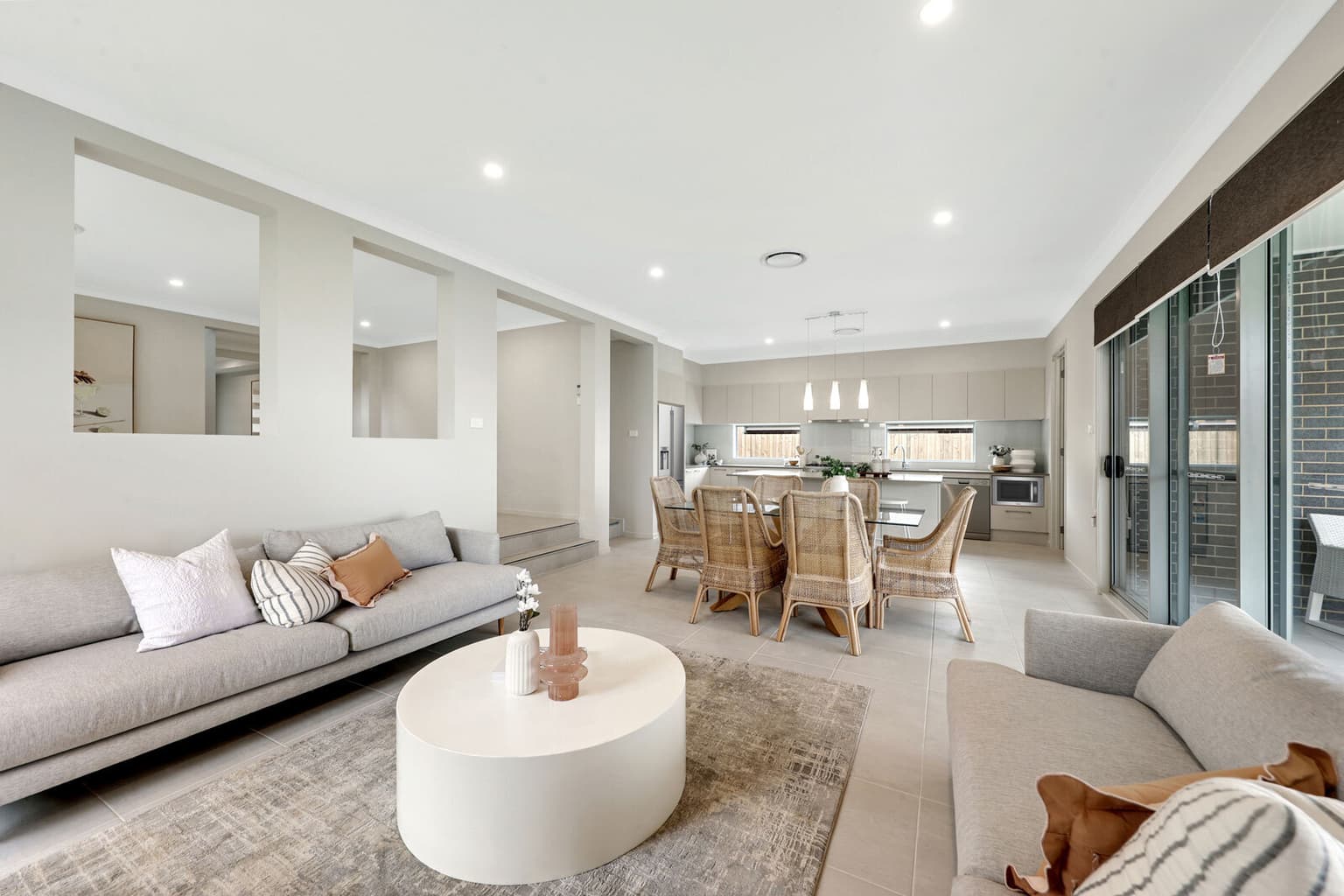 Sophia Waters Gallery 02